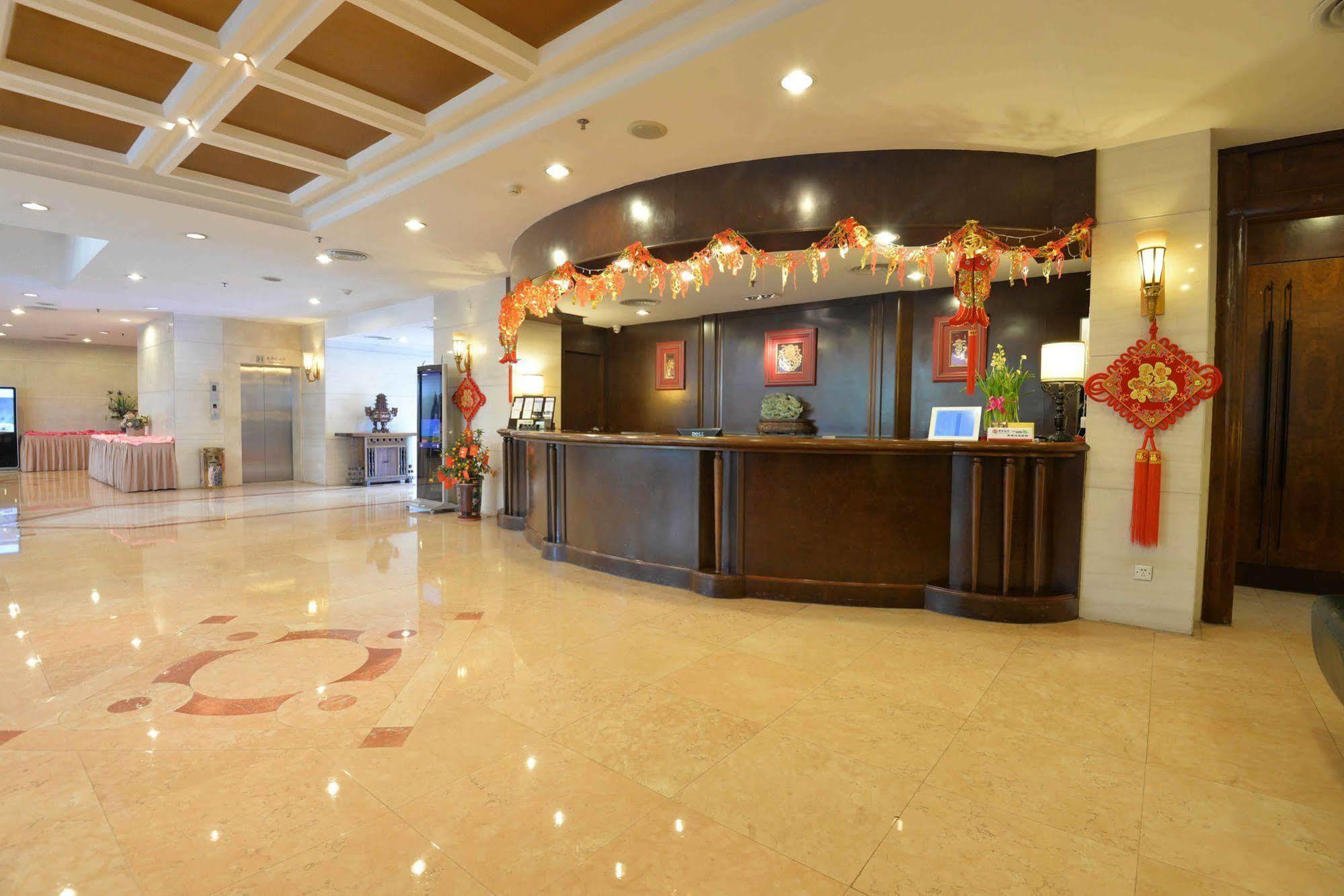 Ming Wah International Convention Centre Hotel Shenzhen Exterior photo
